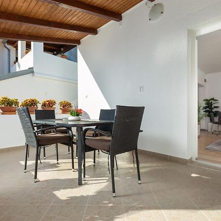 Apartments Elita Rovinj Exterior photo