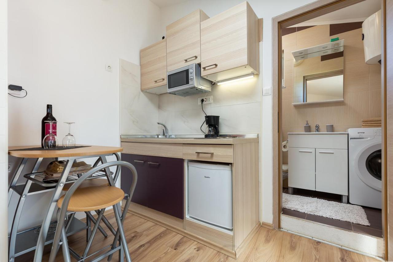Apartments Elita Rovinj Exterior photo